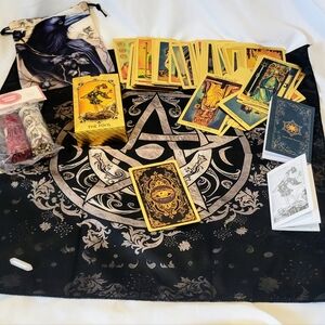 Tarot set brand new ( The Fool)